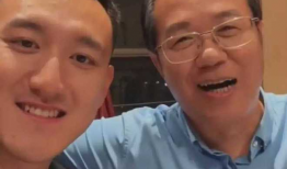 男星吃瓜爆料视频播放网站,热门视频网站背后的秘密大公开